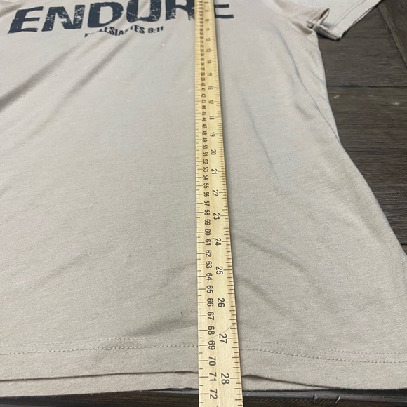 Inspirational tshirt ENDURE short sleeve crew neck tan black writing - Picture 6 of 6